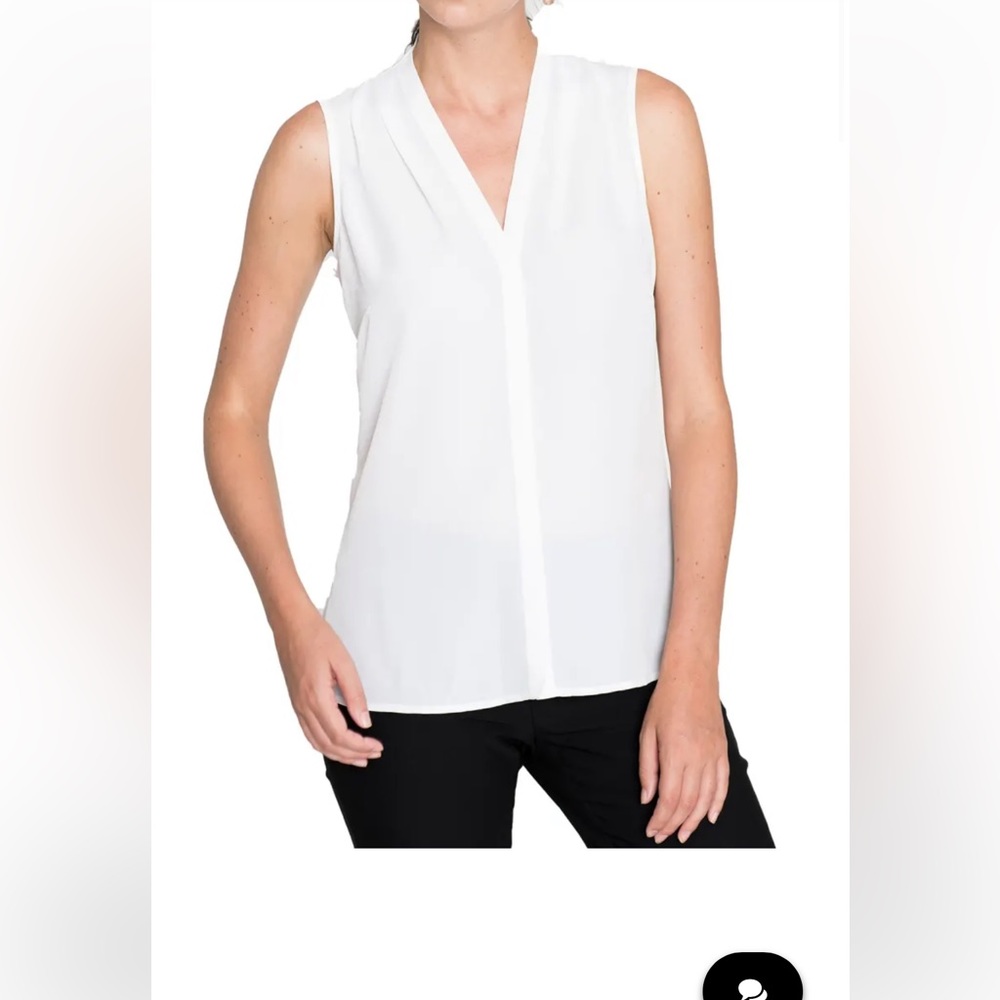 Size PP Nic+Zoe Easy Day To Night V-Neck Sleeveless Top, White